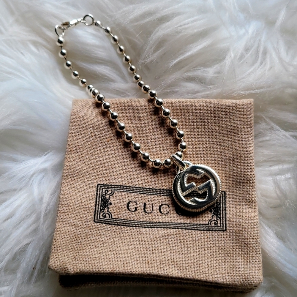 Gucci woman's bracelet